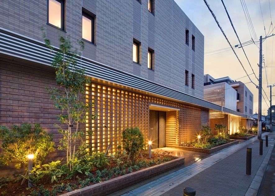 茨木市内の集合住宅　外観