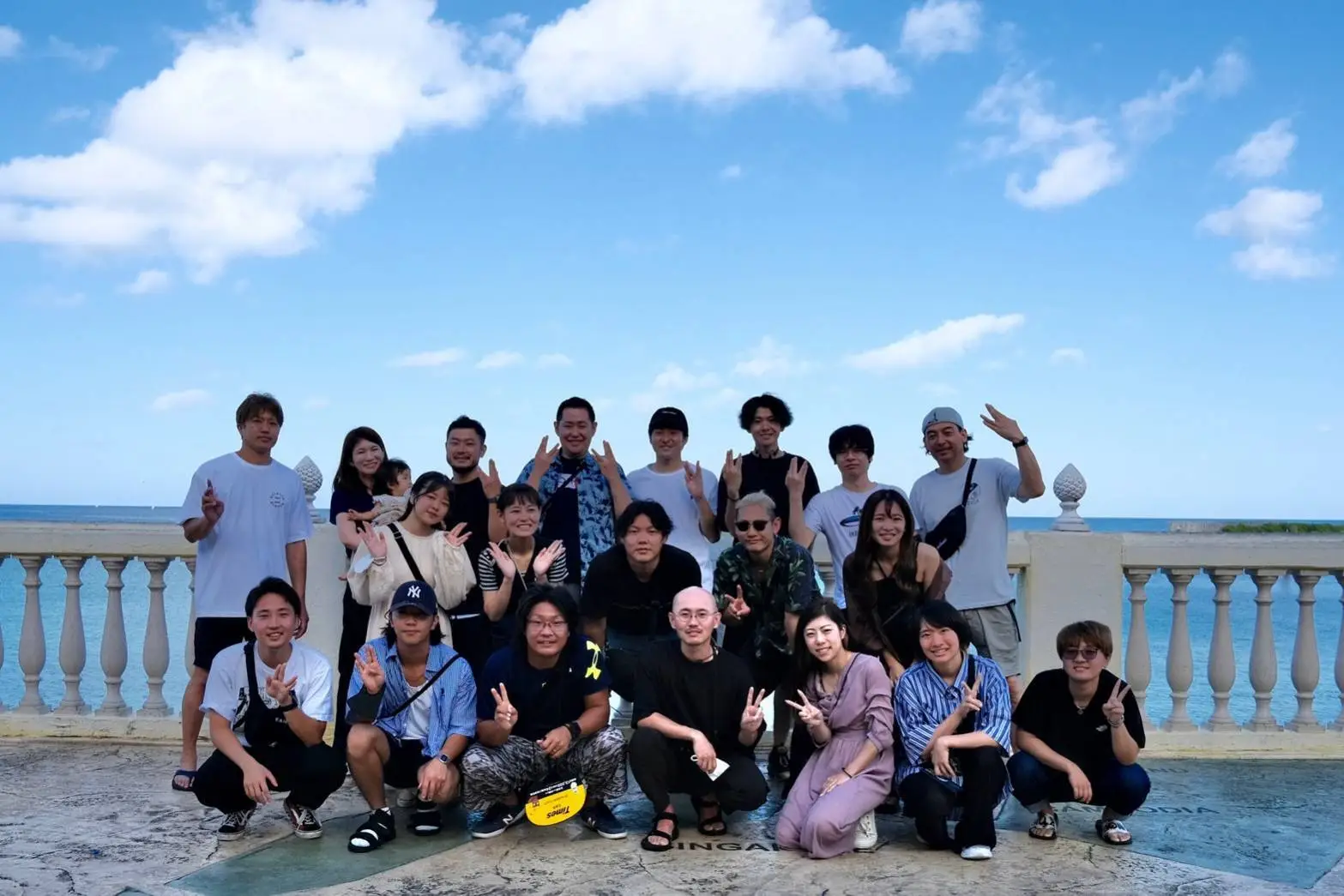 社員旅行は沖縄や北海道！みんなで馬鹿みたいにふざけ合って楽しんでいます笑