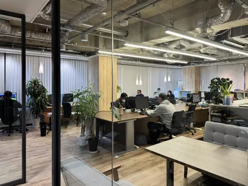 社内風景、フリーアドレス