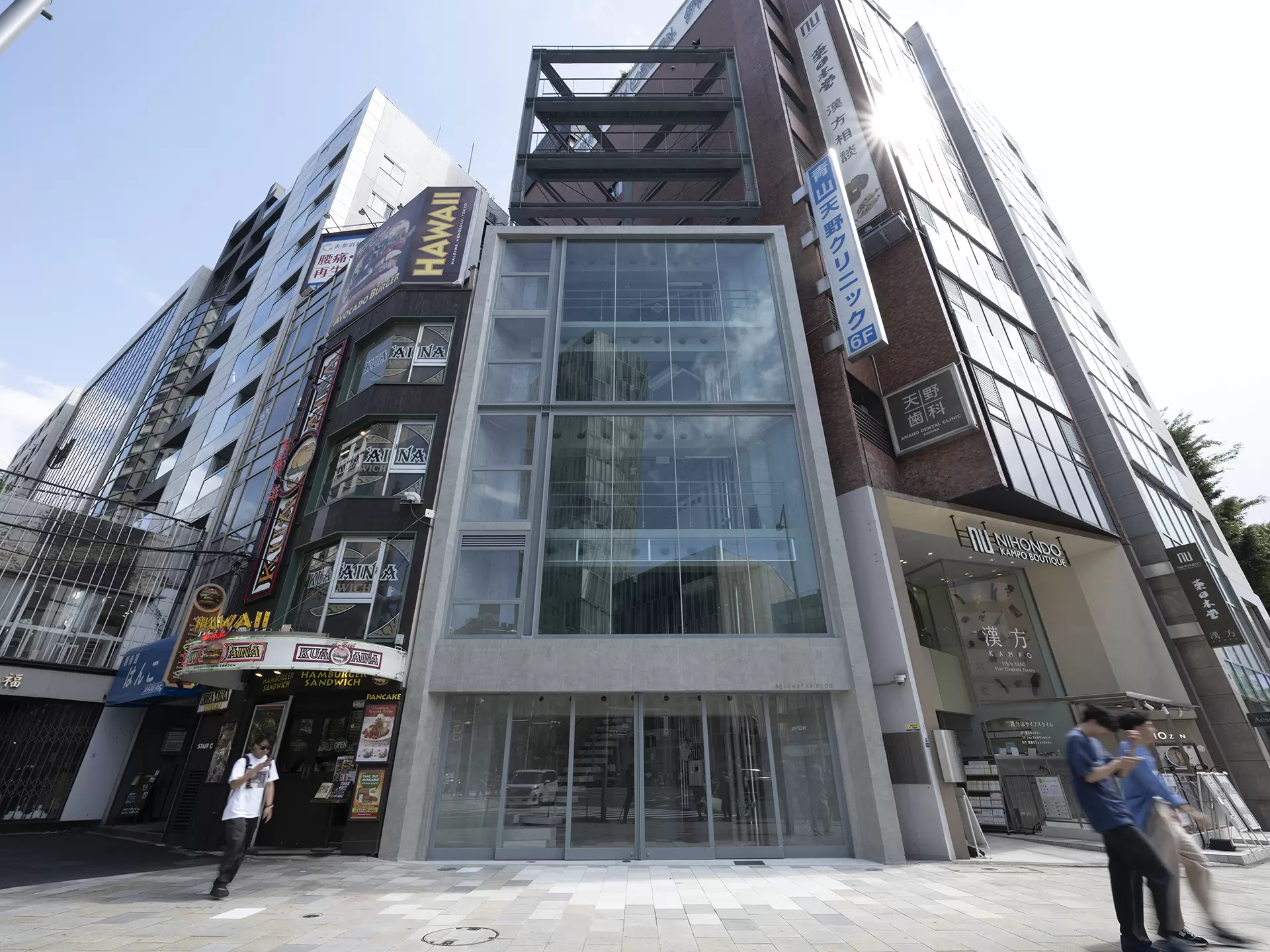 住宅以外の建物も多数設計しています。