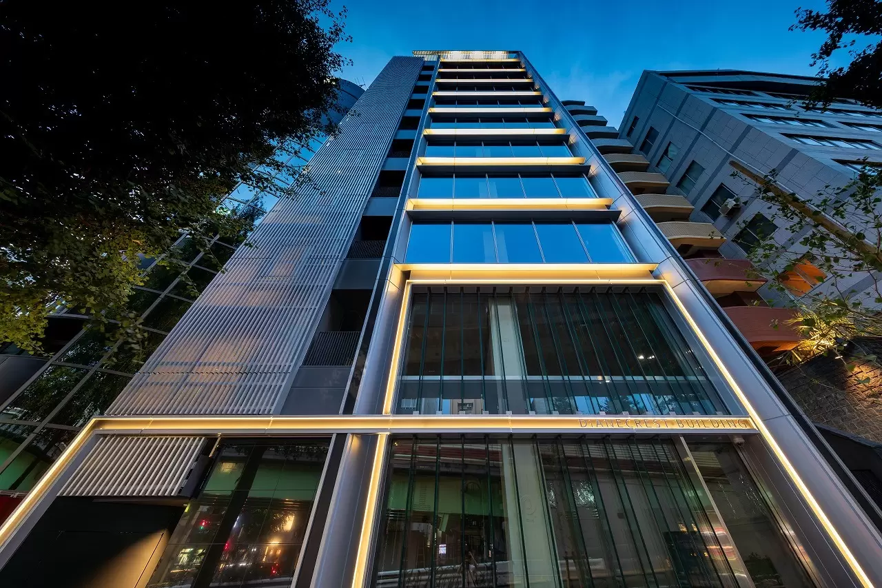 NISHIAZABU COMMERCIAL BUILDING