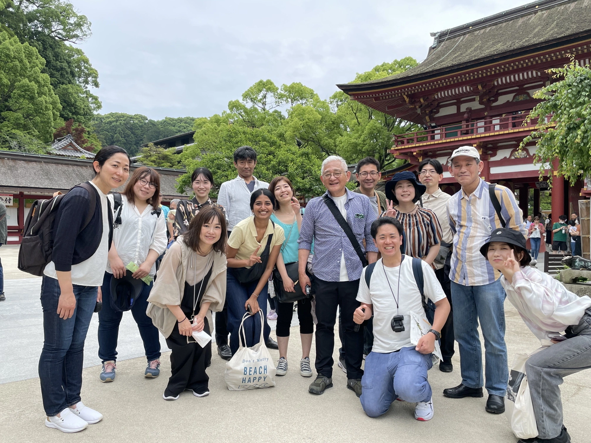 毎年、スタッフ全員で一泊二日の研修旅行に行きます