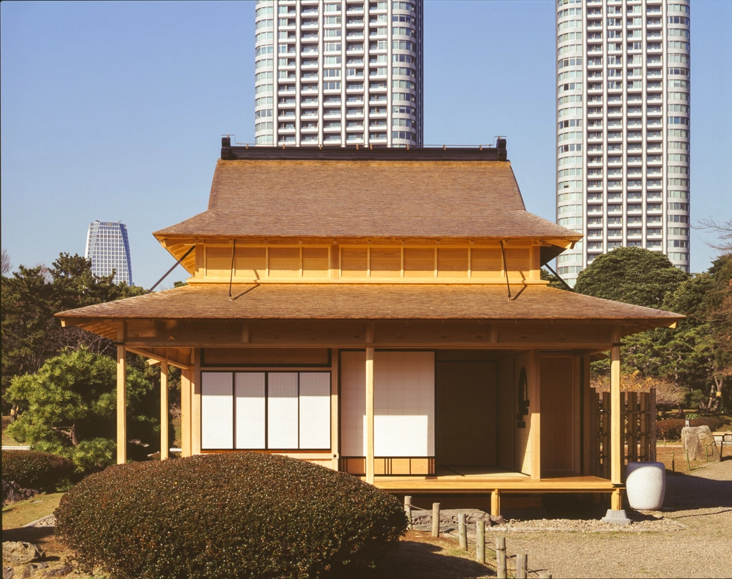 特別史跡旧浜離宮庭園松の御茶屋（2010年竣工）