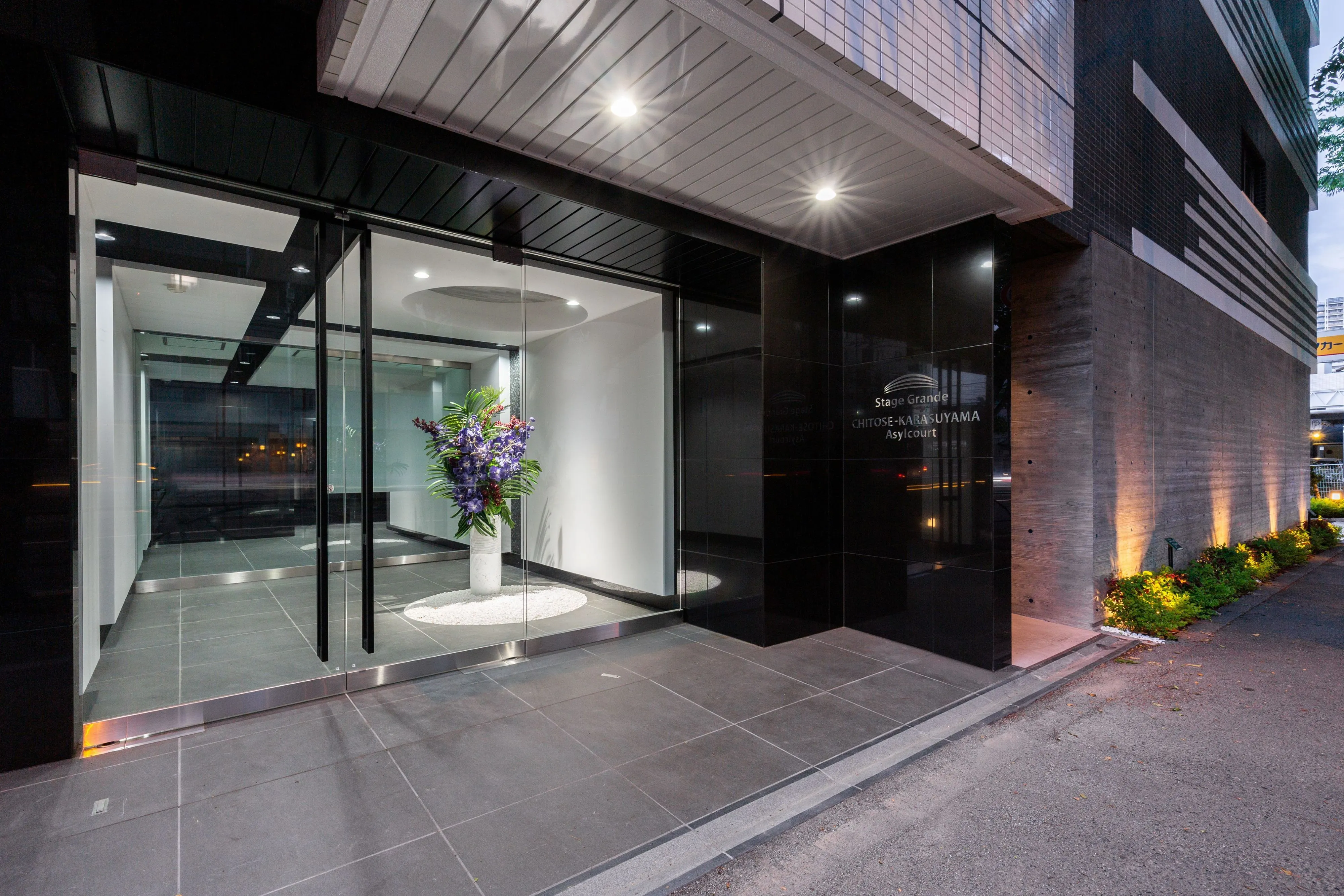 共同住宅アプローチ（世田谷区）