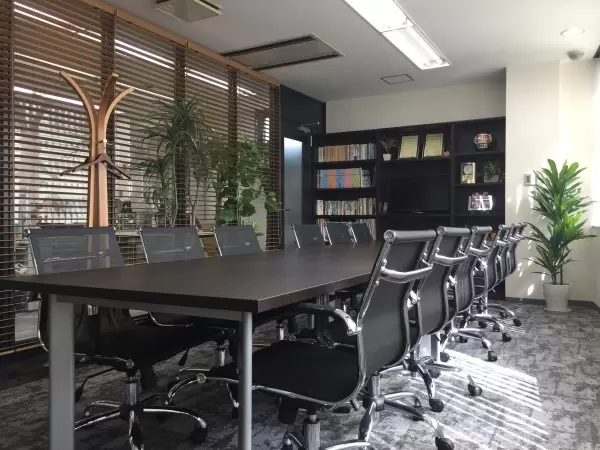 綺麗な会議室です。