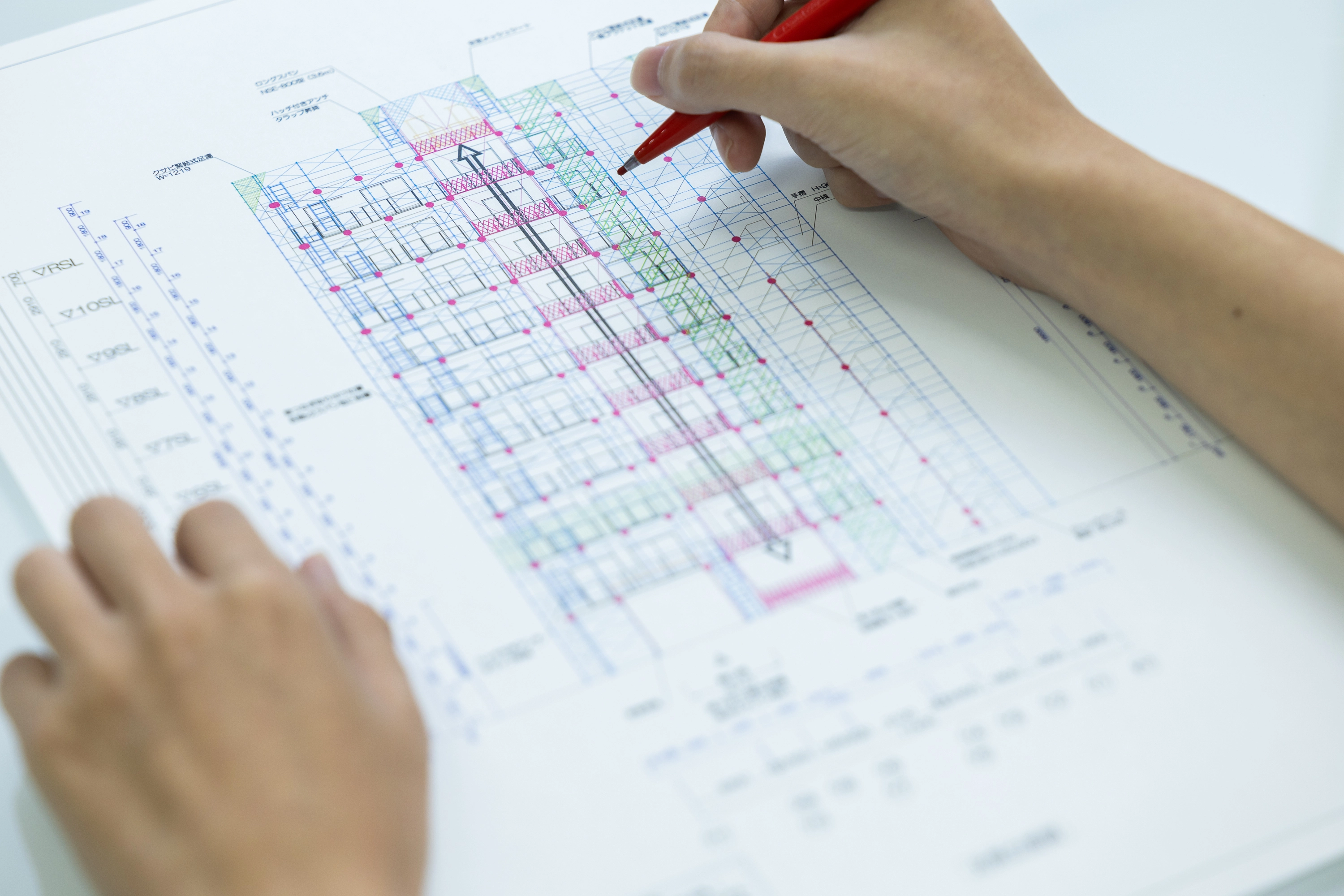 足場図面をチェックしお客様に納品します。仮設計画のプロとして良い提案ができる図面を作図します。