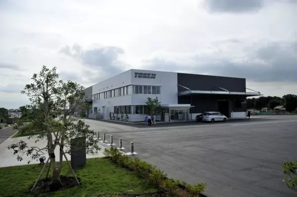 昨年竣工したS造の工場建築です。現在さらに増築設計が進行しています