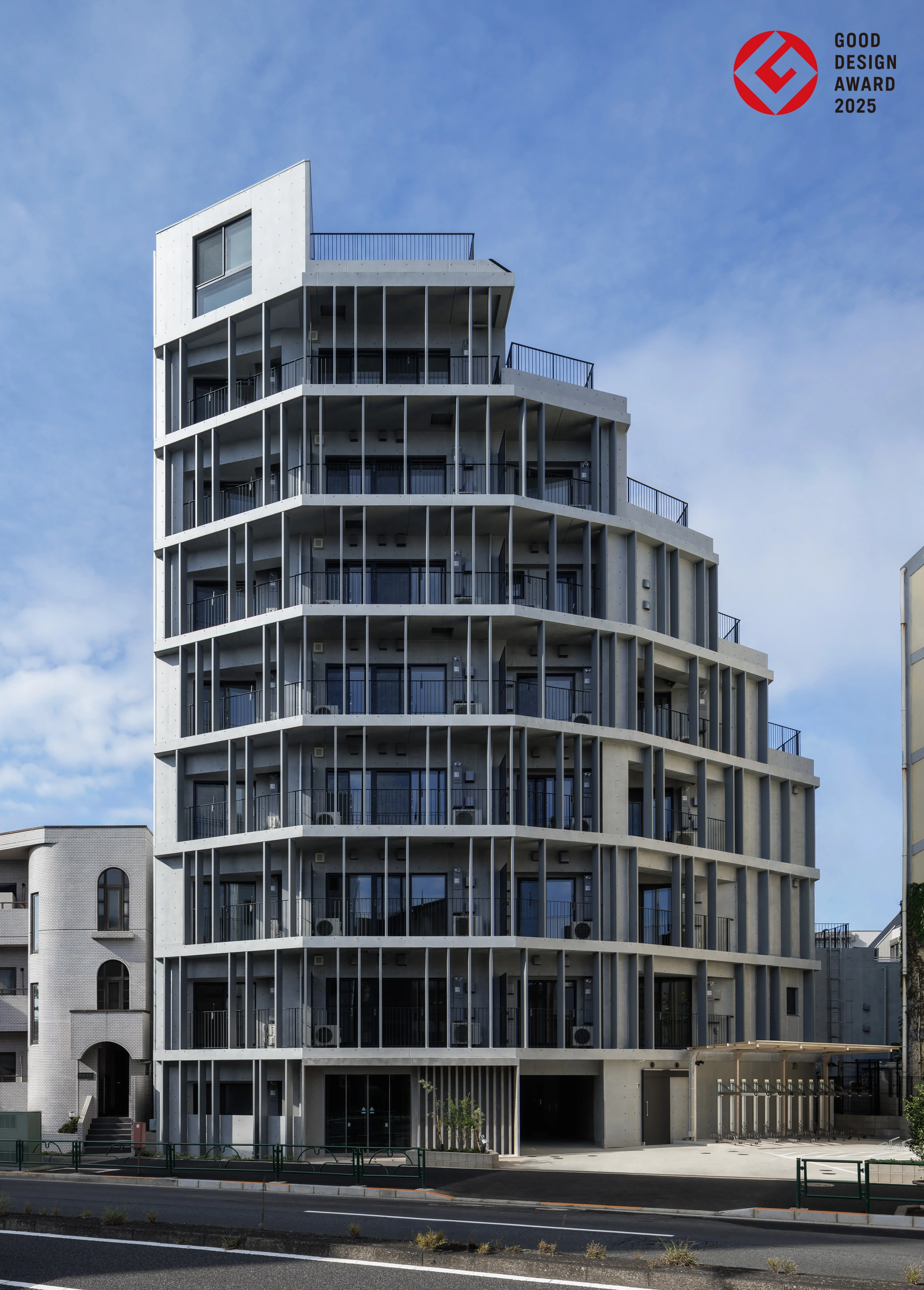 世田谷区内の集合住宅で2025年グッドデザイン賞を受賞しました