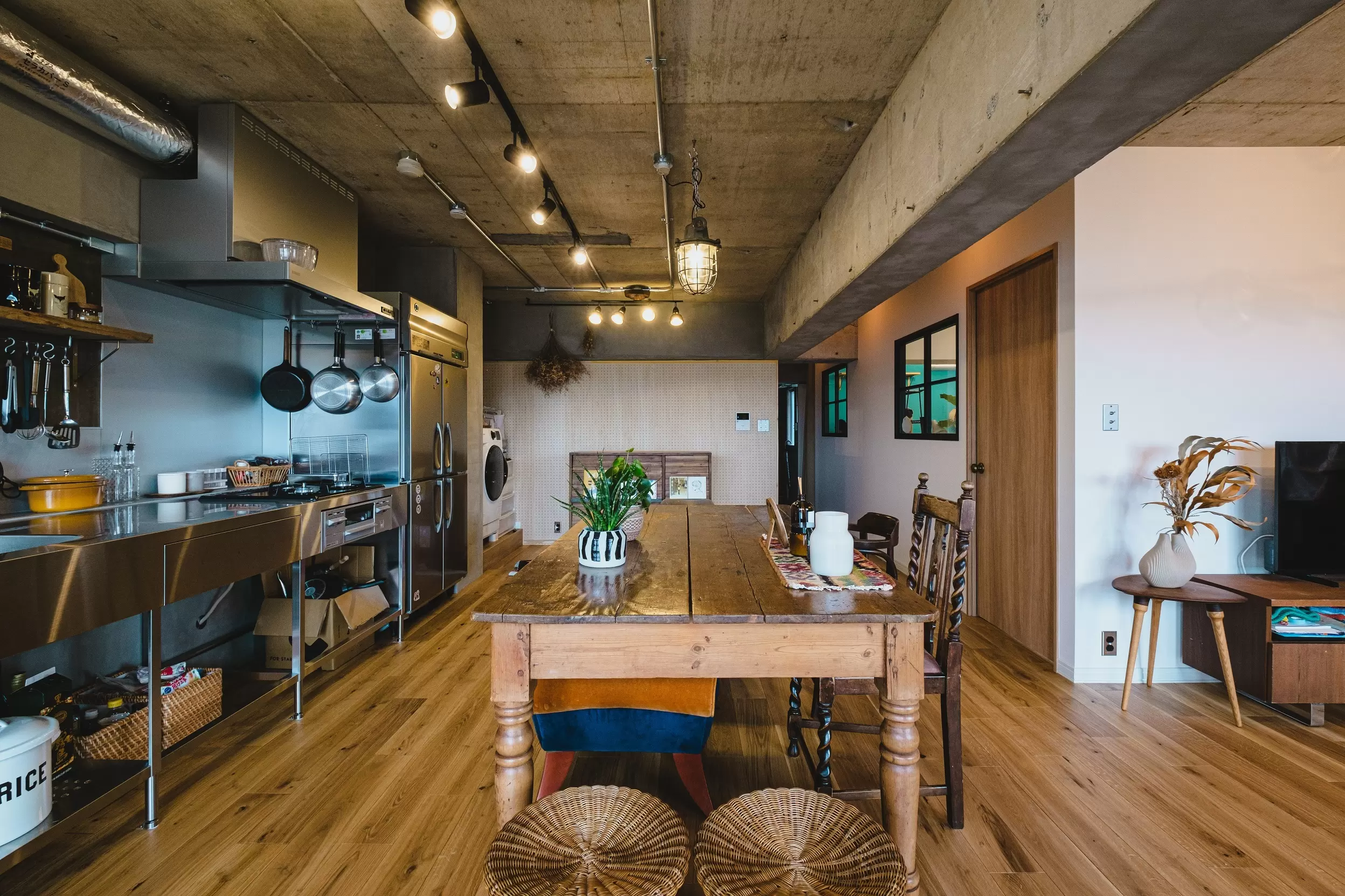 株式会社テシオ